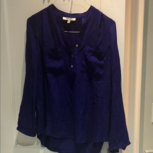 Daniel Rainn Deep Blue V-Neck Blouse⭐️